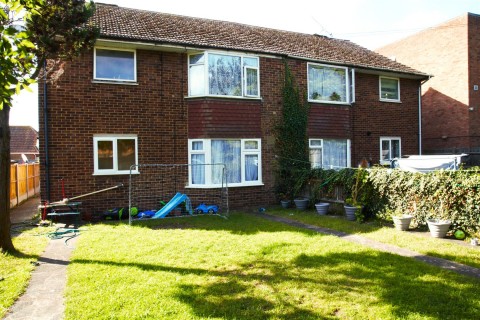 View Full Details for London Road, Slough