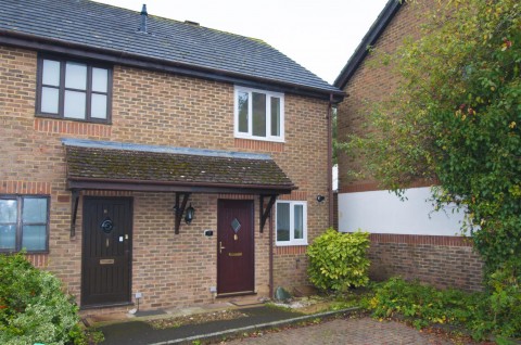 View Full Details for Coleridge Close, Twyford, Reading